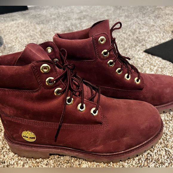 Maroon Timberland Boots, Women’s size 8 - Picture 1 of 4